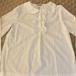 Jacadi NWOT Girls Poplin Long Sleeve Blouse Front Ruffle & Scalloped collar.